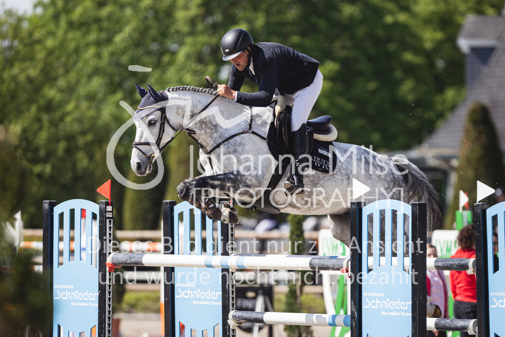 260509_PfSpTa_14_Youngster-S1-404 | Deine schönsten Turniermomente als professionelle Fotos! Entdecke hochwertige Pferdesport-Fotografie im Online-Shop. Jetzt Fotos finden & bestellen!