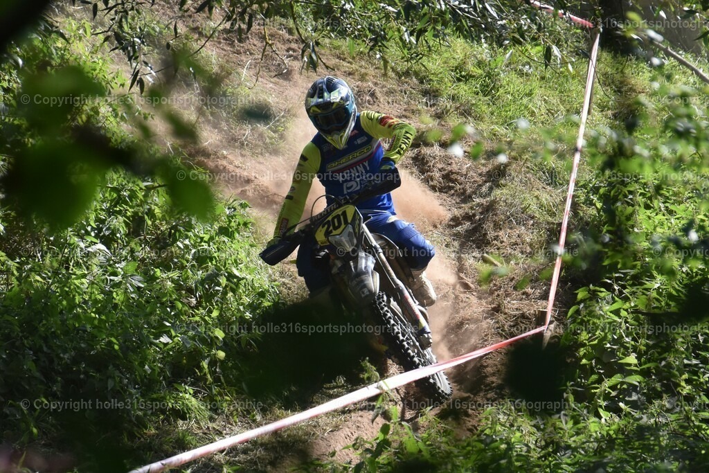 DSC_0007 | Sportfotografie , Motorsport, Motoross, Reitsport, Mointainbike, Enduro,
Landschaft , Outdoor, Eventfotografie, Landschaft, Bilder online bestellen - Realisiert mit Pictrs.com