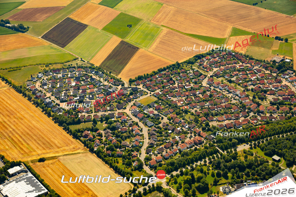 Die Luftaufnahme Neubaugebiet - Korbach wurde 2022 vom Flugzeug aus (keine Drohne) erstellt. Hohe Auflösung -für große Poster und Wandbilder geeignet - Garantiert!