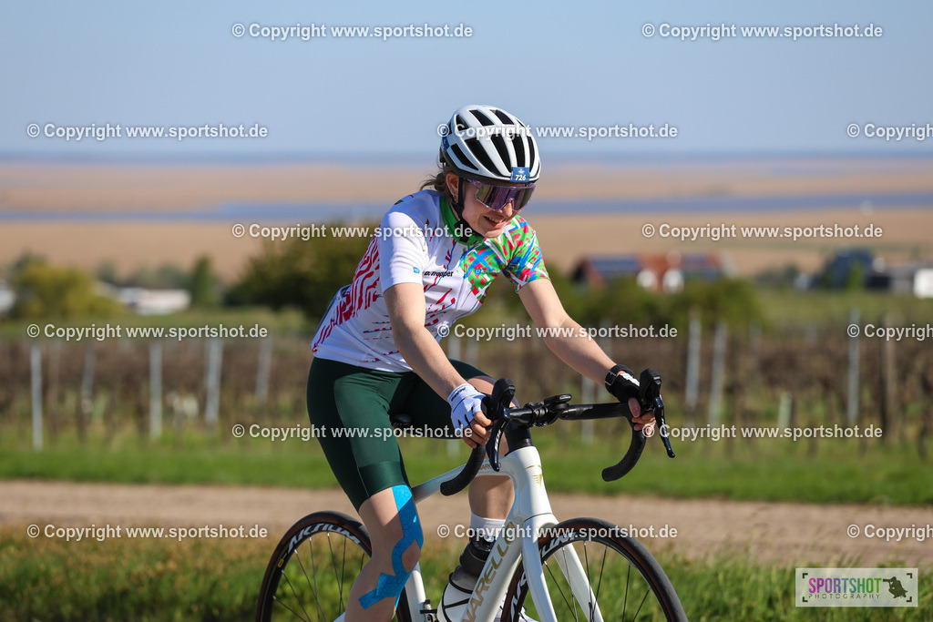 IMG_0149 | @sportshot_your_pictrs #yourpictures#roadtowm2029 #nrm #neusiedlerseeradmarathon #neusiedlersee #neusiedlerseetourismus #burgenland #mörbisch #nrm26 #burgenlandtourismus #voglundco #poweredbyburgenlandtourismus #radsport #rad #marathon #ucigranfondo #visitburgenland #ucigranfondoworldseries