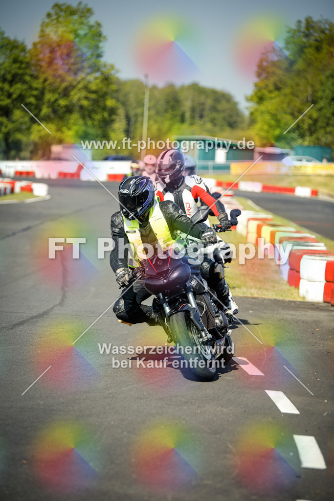 OBK_Mai_Volker_Adam-10373 | Hier findet Ihr Bilder von Touristenfahrten auf der Nürburgring Nordschleife oder von anderen Veranstaltungen die ich besucht habe. Viel Spass beim Durch Schauen 