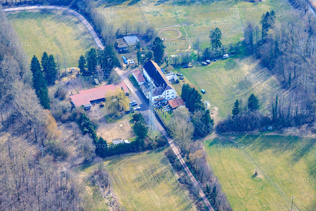 Luftbild: Reitstall in Bellheim im Bundesland Rheinland-Pfalz in Deutschland. Foto: IMG_37781.jpg vom 12.03.2011 durch Werner Riehm/FLY-FOTO.de