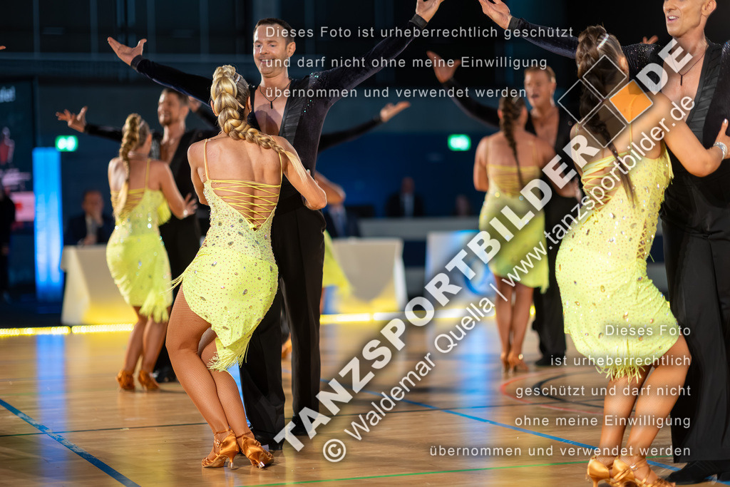 20260321-00806 | Hier finden Sie Tanz Bilder vom Latein und Standard Formationen tanzen. Sportbilder vom Tanzsport. Schöne Fotos und von Weltmeisterschaft, Europameisterschaft, Bundesliga, Regionalliga, Oberliga und Landesliga sowie von GOC Stuttgart, DanceComp, WM Bremen