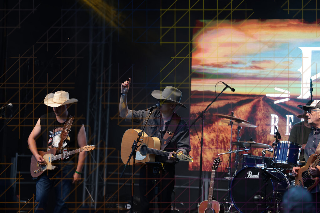 Red River Band 00126 | professionelle Sport- und Eventfotografie von Tomafocus – dynamische Bilder, emotionale Momente und hochwertige Aufnahmen für jeden Anlass. - Realisiert mit Pictrs.com