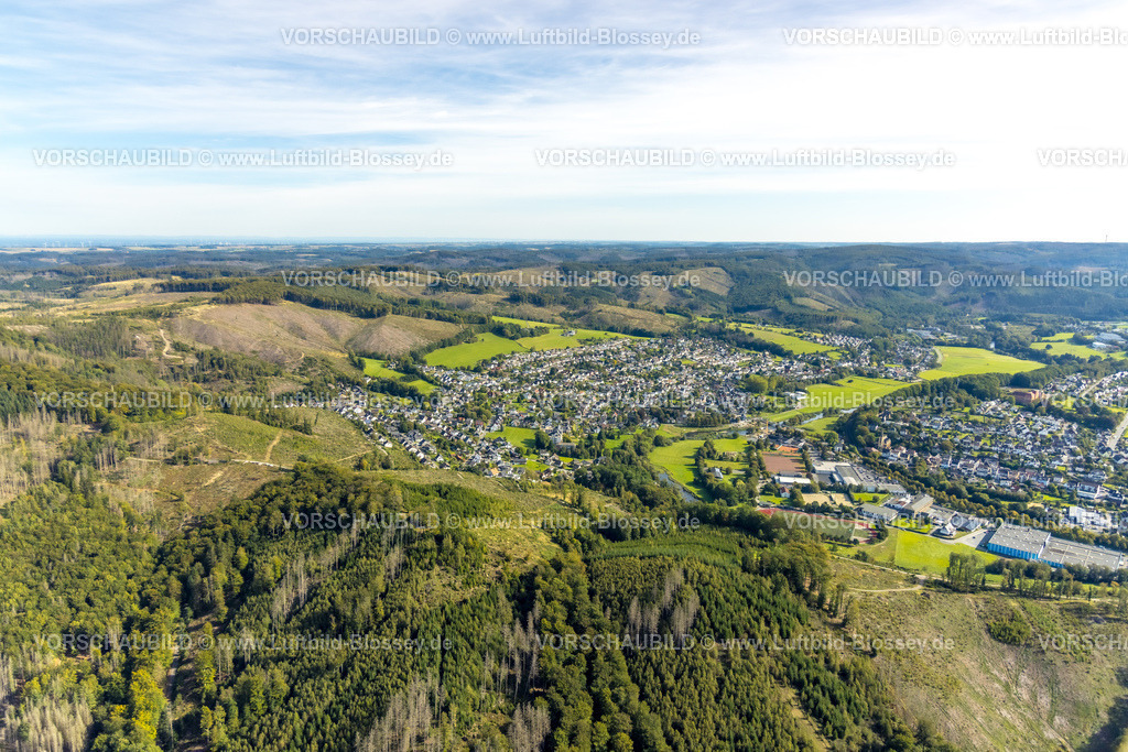 Arnsberg230905009 | Luftbild, Ortsansicht Ortsteil Oeventrop, Waldgebiet mit Waldschäden, Oeventrop, Arnsberg, Sauerland, Nordrhein-Westfalen, Deutschland