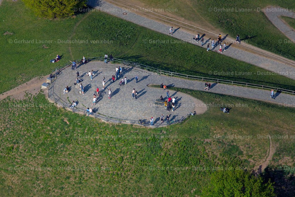 4025268 | Olympiaberg, München