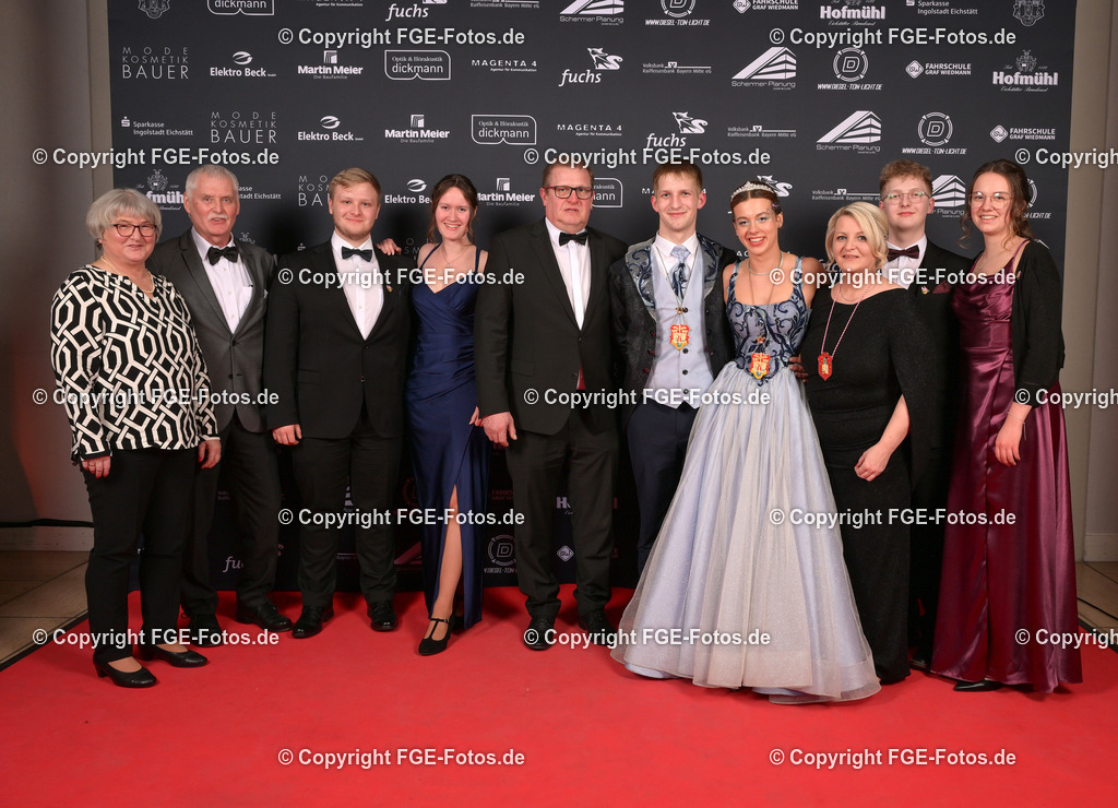 20250208-fge-hofball-0120 | Hofball der FGE am 08.02.2025 im Alten Stadttheater in Eichstätt. - Realisiert mit Pictrs.com