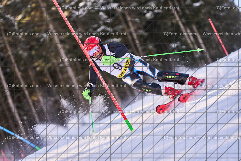 ALP6177_MASTERS-OeM-SL_Glungezer_Dobesberger Johann | Alpine Österreichische Mastersmeisterschaften auf dem Glungezer. Tiroler Skiverband, SC Volders, SLALOM - 2. Durchgang, So 2. März 2025.