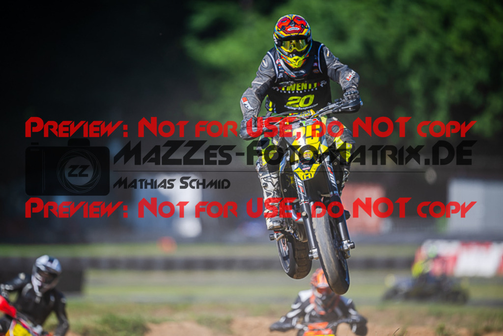 MaZZes_FotoMatrix_220702_3899 | S2