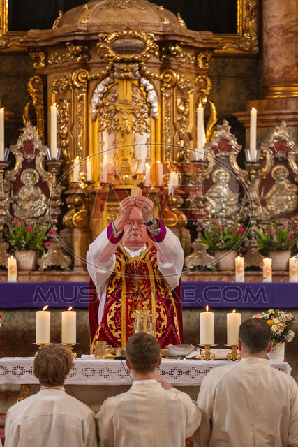 MAE-pic_157 | Der online Fotoshop des Inzeller Fotografen MAE - Marc Anton Eicher. Hier können Sie ihre Fotos und Stockfotos online bestellen als Download oder als Ausdruck, der ihnen bequem nach Hause geschickt wird.
Ihr Marc Anton Eicher - der Inzeller Fotograf - Realisiert mit Pictrs.com