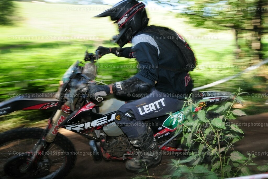 DSC_5594 | Sportfotografie , Motorsport, Motoross, Reitsport, Mointainbike, Enduro,
Landschaft , Outdoor, Eventfotografie, Landschaft, Bilder online bestellen - Realisiert mit Pictrs.com