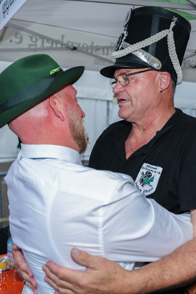 top-top.de-250531-120 | Foto, Video, Fotografie, Videografie, Fotobox, DJ, Discjockey, Musik, Musikbox, Veranstaltung, Photobooth, Amazon, Ebay, Buchtipp, Bestseller, Autor, Verlag, Buch, Wesel, Hamminkeln, NRW, Dinslaken, Rees, Drohne, Hochzeit, Party, Fotobox, Wesel, Fotograf