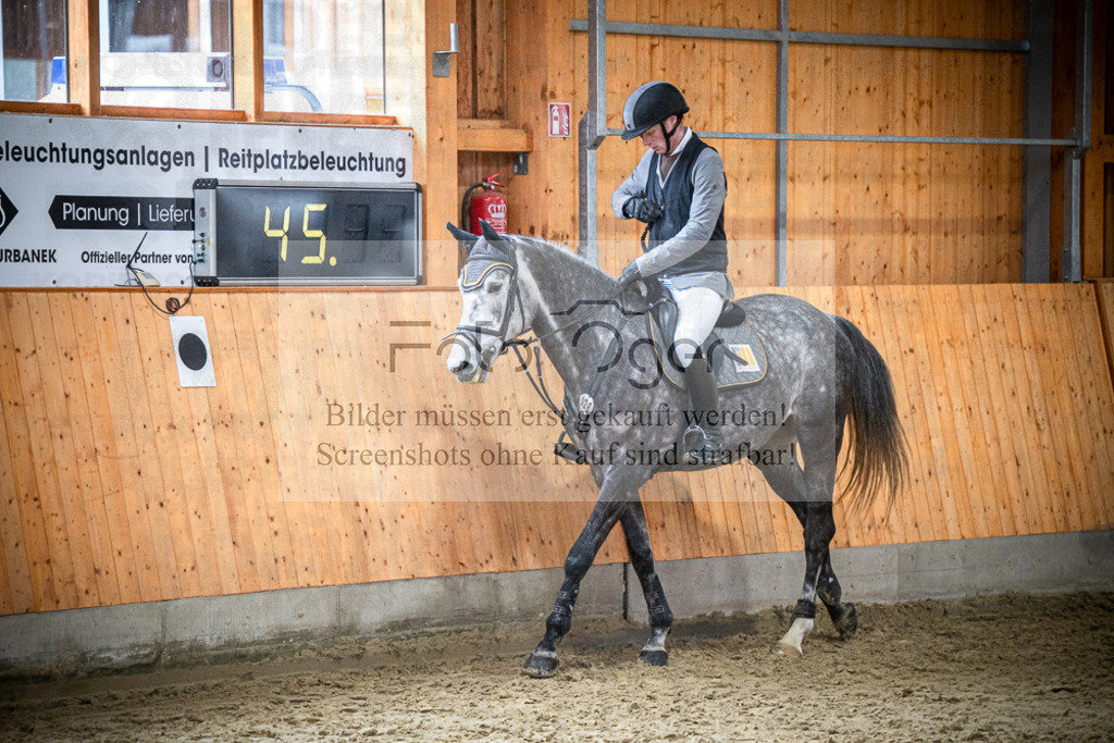 DOS_1685 | Entdecke hochwertige Reitturnierfotos von Foto Oger. Professionell, emotional und authentisch – jetzt Lieblingsmomente im Shop bestellen.Deutschlandweite Turnierfotografie. - Realisiert mit Pictrs.com