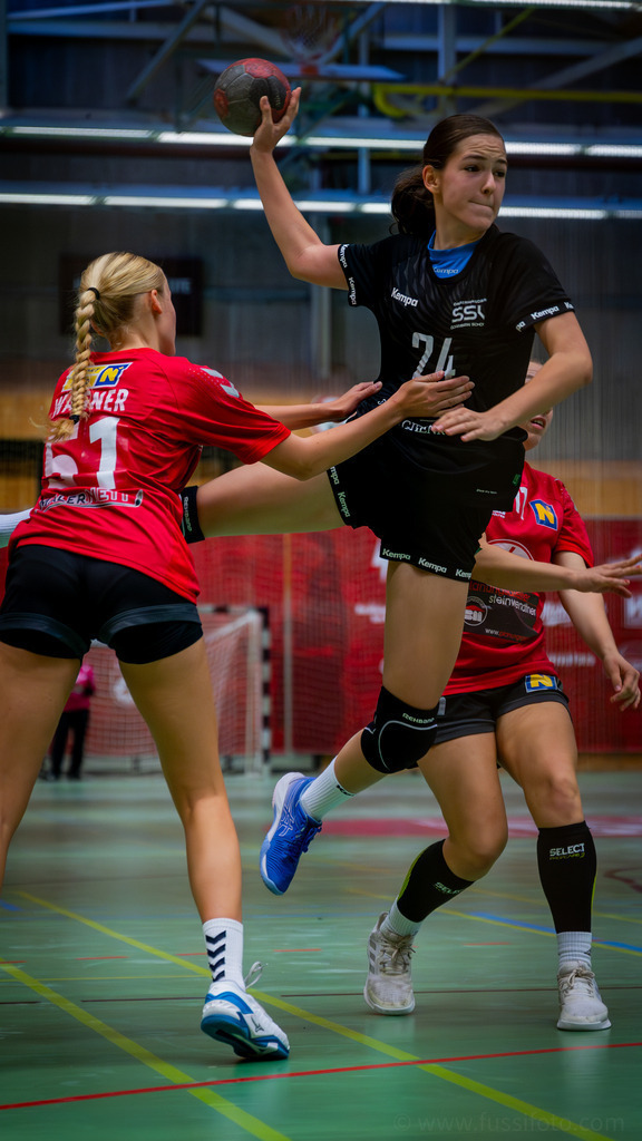 2024-09-28-ssv-st.pölten-U18-218 | "Fussifoto.com – Ihr Ansprechpartner für hochwertige Fotografie! Entdecken Sie kreative Bilder und professionelle Dienstleistungen. Kontaktieren Sie uns für Ihre Projekte!"
