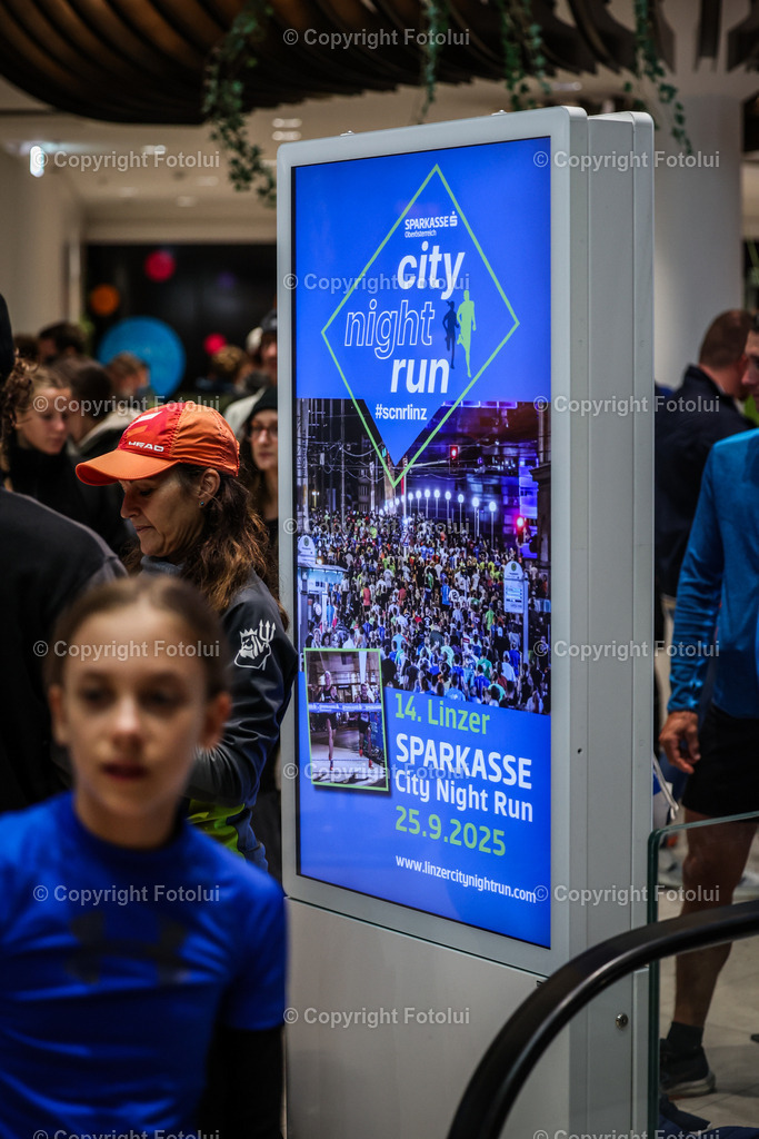 A-BINDER_20250925_0010 | LINZ, AUSTRIA,25.Sept.25 - NIGHT RUN LINZ. Image shows Photo: Sportmediapics.com/ Manfred Binder