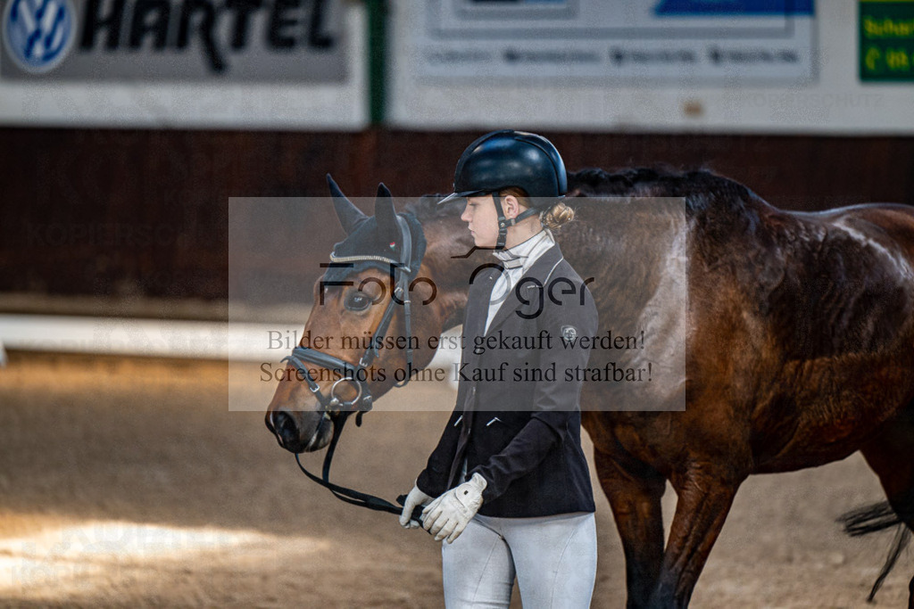 20240308-DOS_4122 | Entdecke hochwertige Reitturnierfotos von Foto Oger. Professionell, emotional und authentisch – jetzt Lieblingsmomente im Shop bestellen.Deutschlandweite Turnierfotografie. - Realisiert mit Pictrs.com