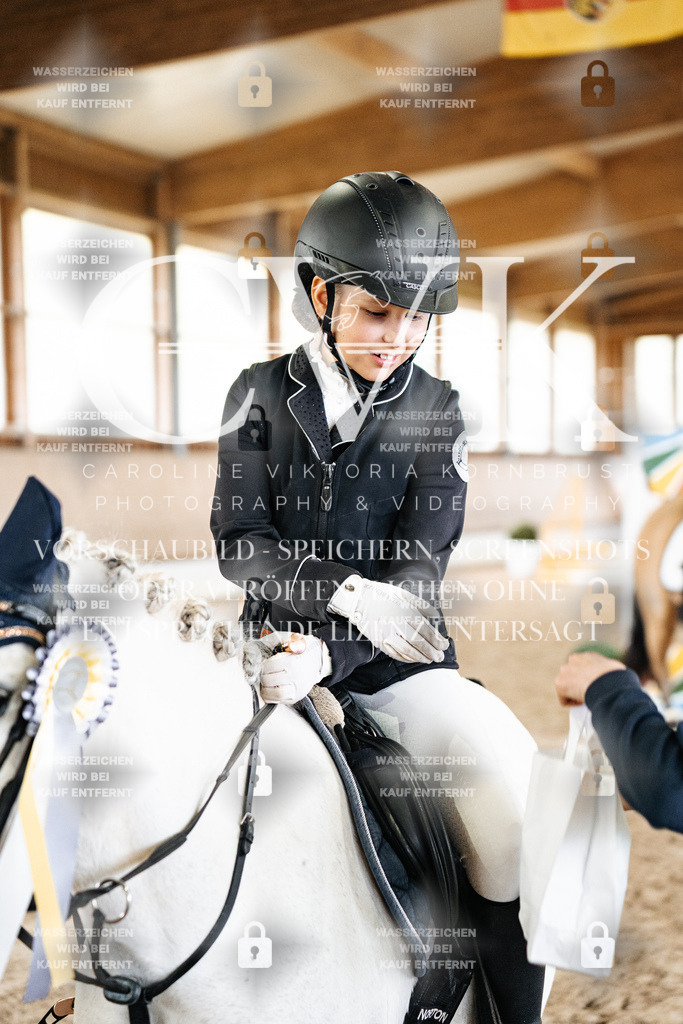 CK703400 | Turnierfotografie Pferdefotografie Trier Rheinland-Pfalz Pferdesport Reitsport Tierfotografie Sportfotografie Pferdevideo Pferdevideografie Equestrianvideography equestrianphotography  - Realisiert mit Pictrs.com