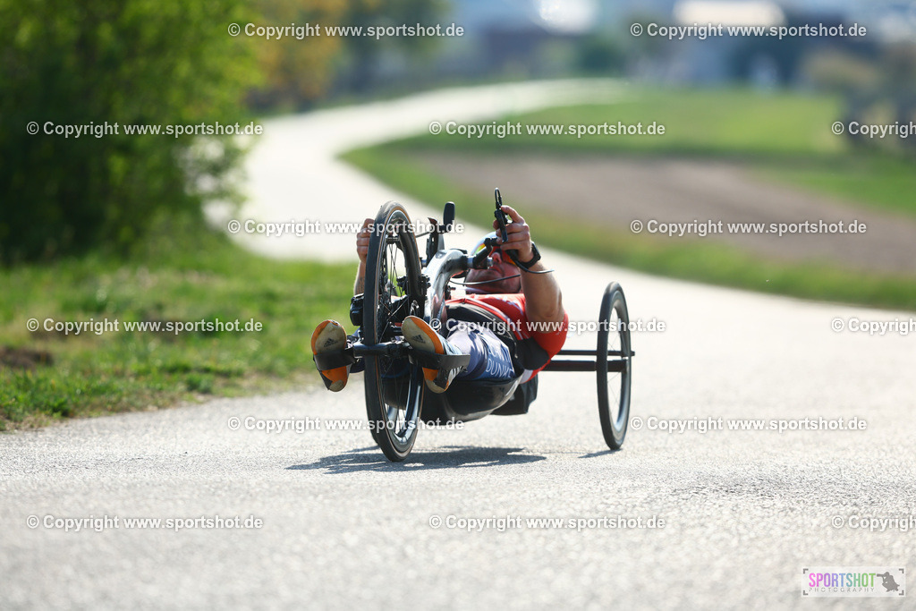 064_TRA55163 | Neusiedlersee Radmarathon 2026@sportshot_your_pictrs #yourpictures#roadtowm2029 #nrm #neusiedlerseeradmarathon #neusiedlersee #neusiedlerseetourismus #burgenland #mörbisch #nrm26 #burgenlandtourismus #voglundco #poweredbyburgenlandtourismus #radsport #rad #marathon #ucigranfondo #visitburgenland #ucigranfondoworldseries