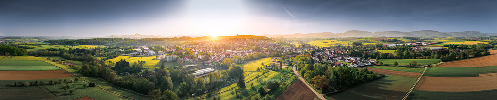 Jebenhausen bei Sonnenaufgang | löwenblicke | shop