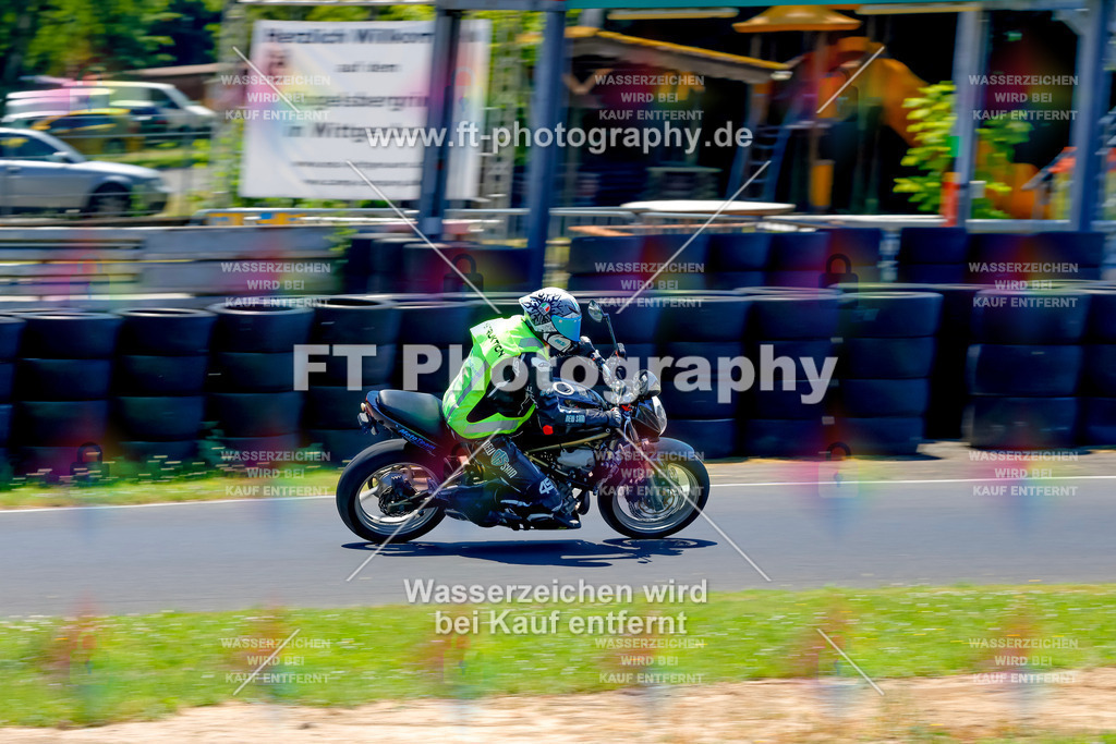 _MOT9342 | Hier findet Ihr Bilder von Touristenfahrten auf der Nürburgring Nordschleife oder von anderen Veranstaltungen die ich besucht habe. Viel Spass beim Durch Schauen 