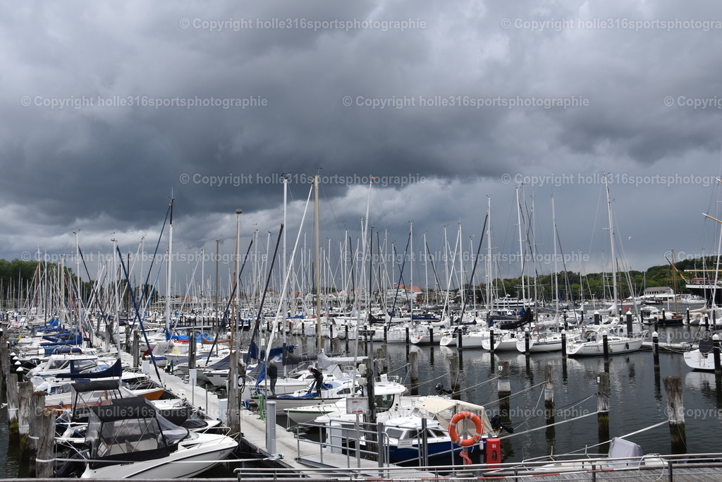 DSC_0076 | Sportfotografie , Motorsport, Motoross, Reitsport, Mointainbike, Enduro,
Landschaft , Outdoor, Eventfotografie, Landschaft, Bilder online bestellen - Realisiert mit Pictrs.com