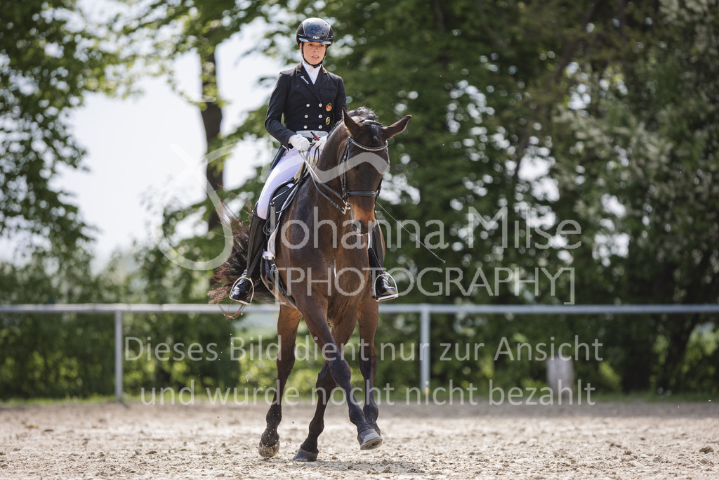 220501_Delbrück_S3St-Dressur-121 | Dressurfestival Delbrück 
01.05.2022
Dressurprüfung Kl. S***, Intermediaire II