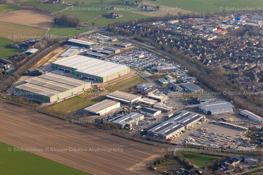 Luftbild Wachtendonk-8420 | Luftbildfotografie Erweiterungs - Neubau - Baustelle auf dem Werksgelände " DHG Vertriebs- & Consultinggesellschaft mbH " in Wachtendonk im Bundesland Nordrhein-Westfalen, Deutschland - Realisiert mit Pictrs.com