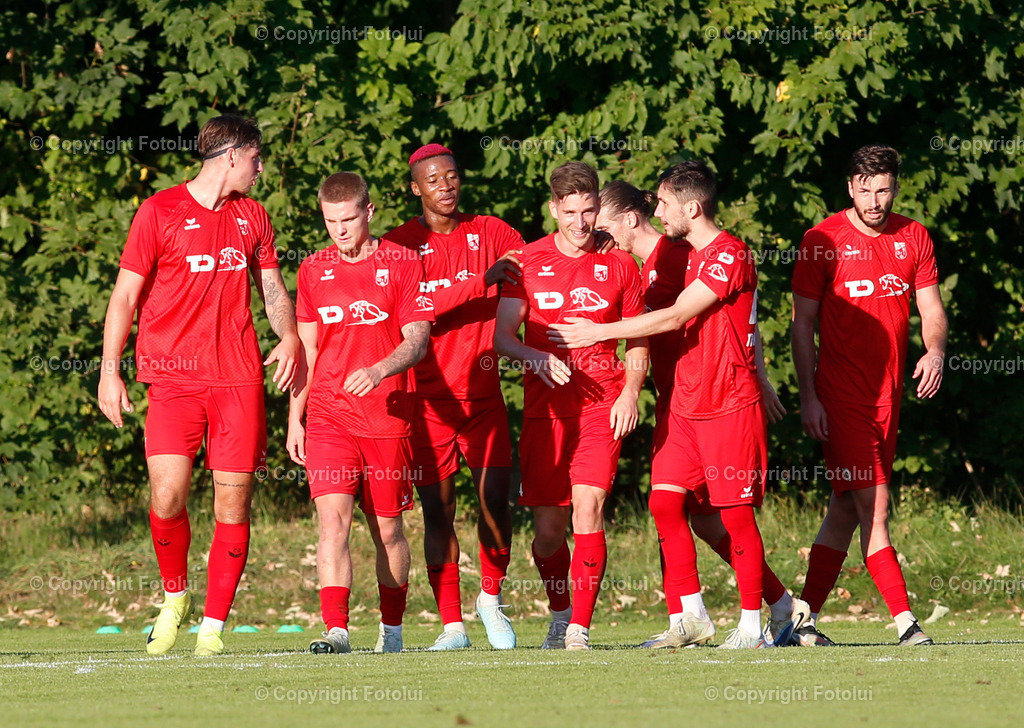 A_LUI_250925_0000031 | SPORT,FUSSBALL REGINALLIGA MITTE ASKOE OEDT-JUNGE WIKINGER 27.09.25 IM BILD: TORSCHUETZE ARNE AMMERER (OEDT) UND (JUNGE WIKINGER FOTO:FOTOLUI