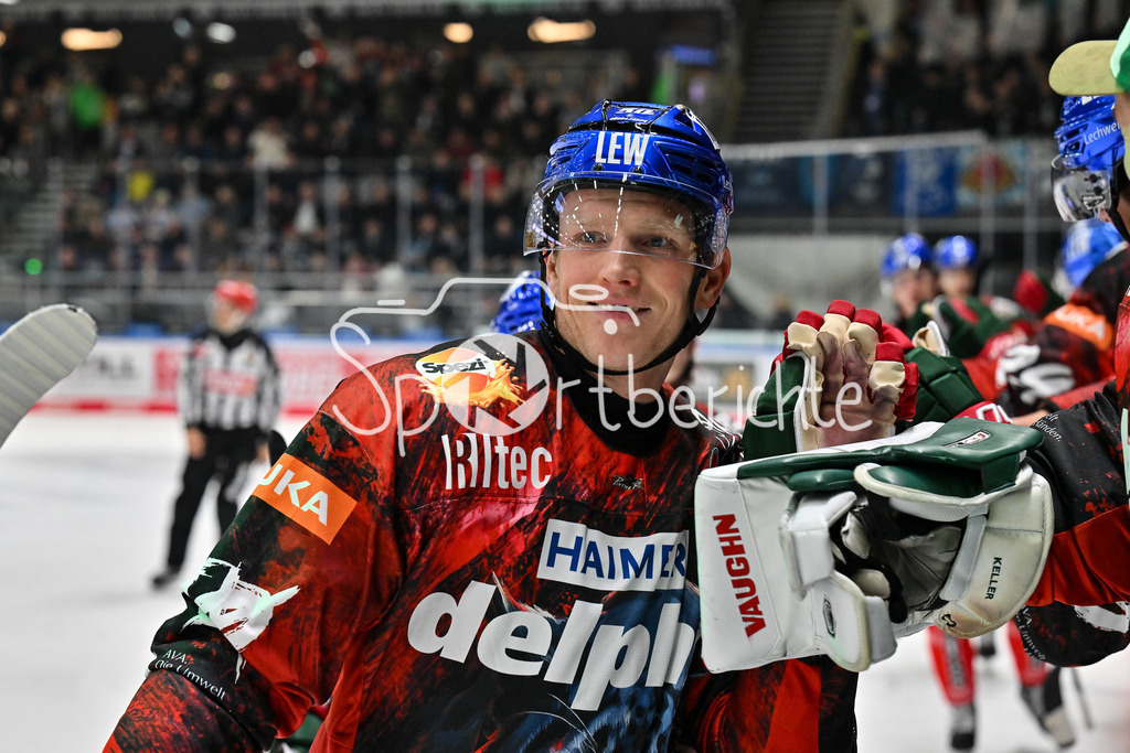 Augsburger Panther - Straubing Tigers | Jubel der Panther nach dem Treffer zum 2-0  durch Alexander OBLINGER (Augsburger Panther #50) / Torschuetze / Freude / Happy / Tor / DEL: Augsburger Panther - Straubing Tigers, Curt Frenzel Stadion am 29.11.2024