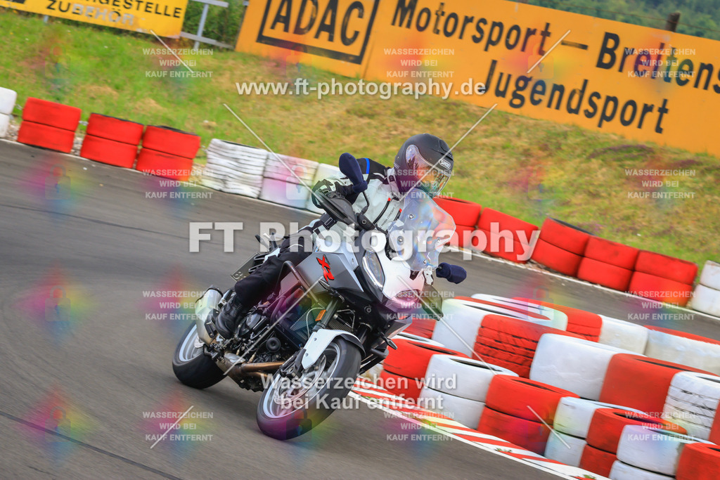 _DSK1970 | Hier findet Ihr Bilder von Touristenfahrten auf der Nürburgring Nordschleife oder von anderen Veranstaltungen die ich besucht habe. Viel Spass beim Durch Schauen 