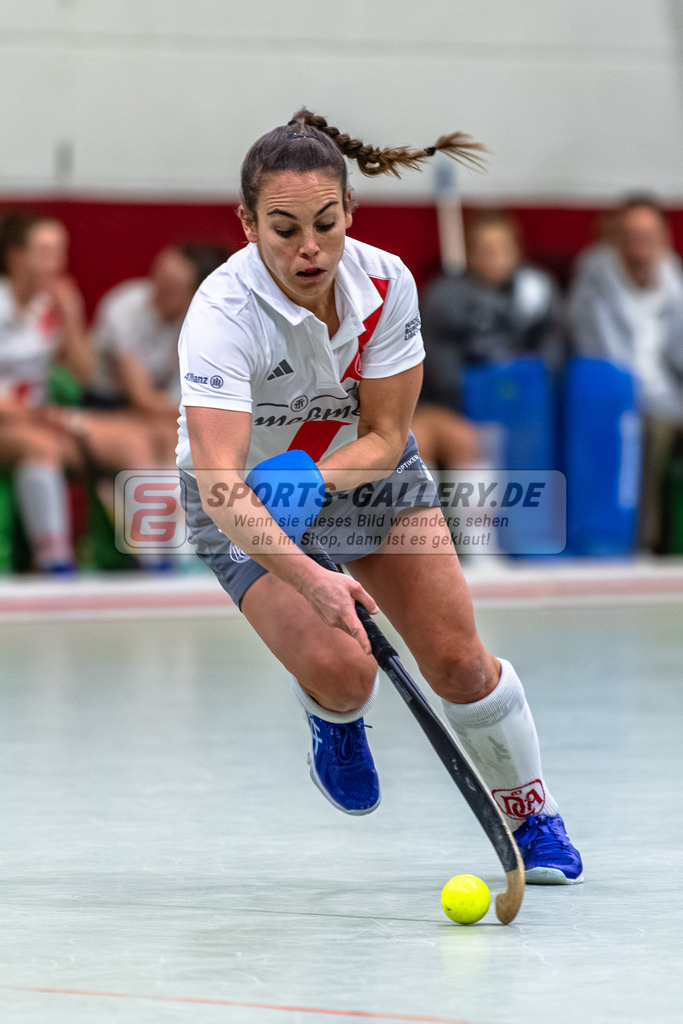 SM_2025-01-10_D5_-94 | 1.Bundesliga Hallenhockey  (W) UHC - DCADA  / 2:8 (0:2)