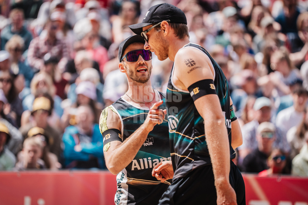 Beachvolleyball | Männer | Allianz German Beach Tour 2025 | Tourstop Düsseldorf | 18.05.2025 | v.l. Clemens Wickler und Nils Ehlers