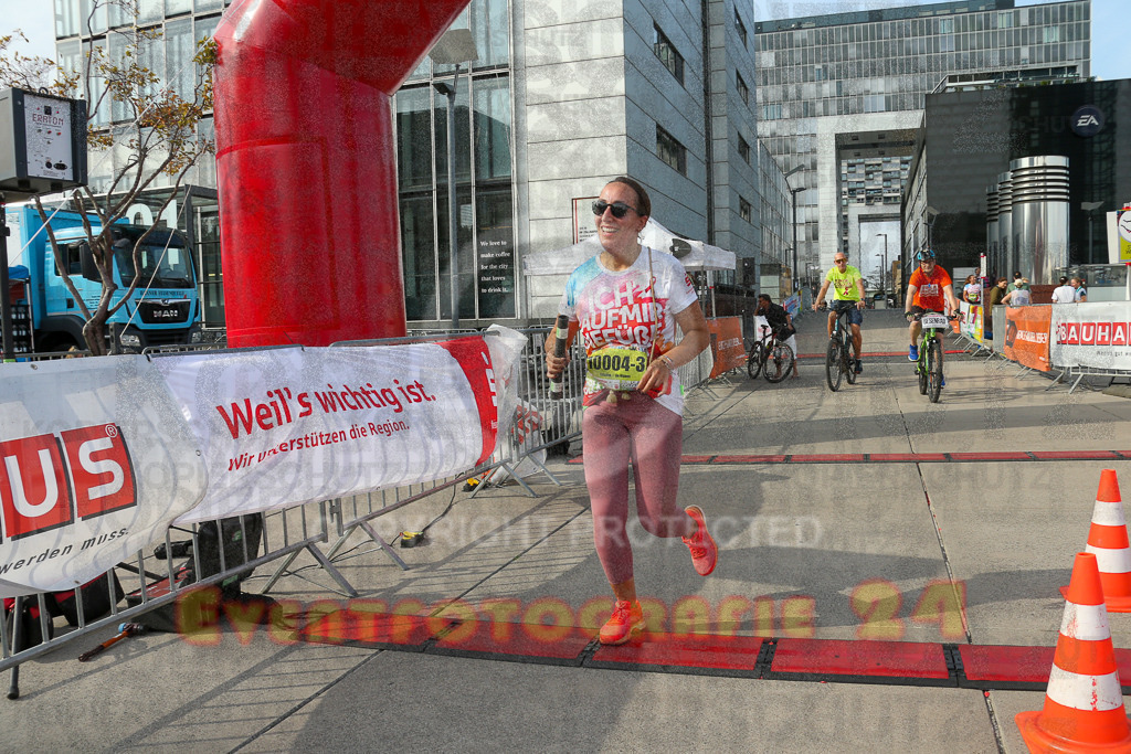 250920_1605_EX1_0902 | Sportfotografie im Rhein-Sieg Kreis, Köln, Bonn, NRW, Rheinland Pfalz, Hessen, etc. Unser Tätigkeitsfeld umfasst den Laufsport vom Volkslauf über den Marathon, Duathlon, Triathon bis zum Ultralauf wie Kölnpfad Ultra oder Schindertrail.