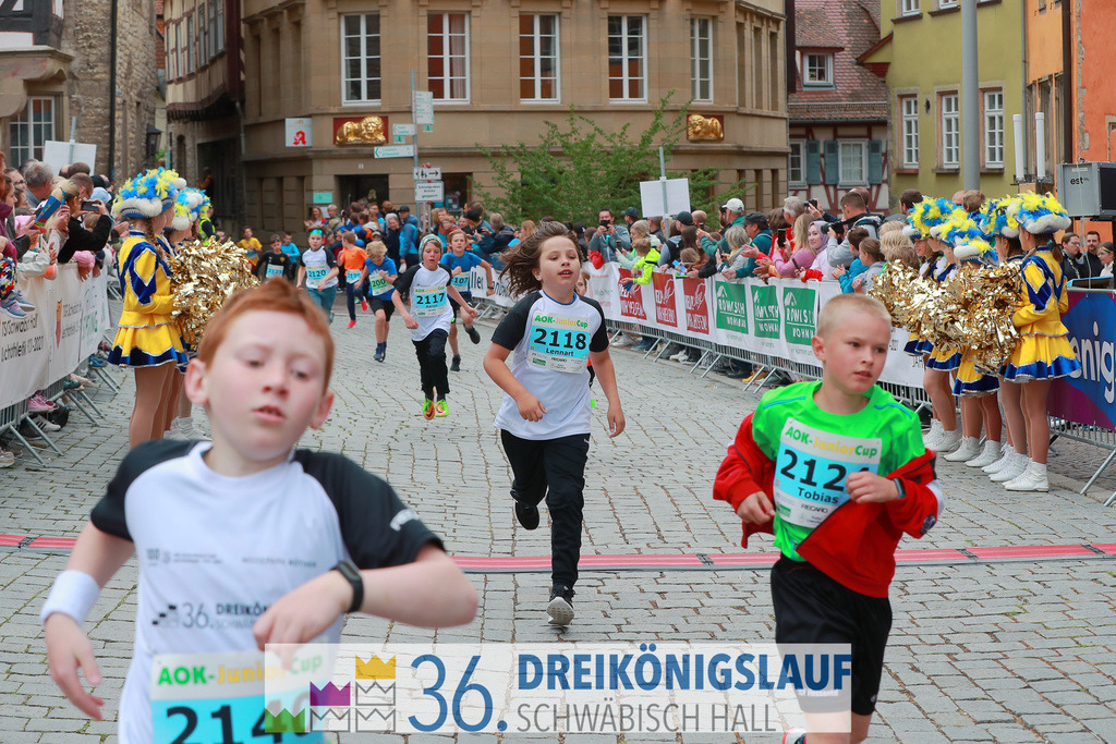 AOK Junior Cup 400m | 3Königslauf 2022 AOK Junior Cup 400m - Realisiert mit Pictrs.com