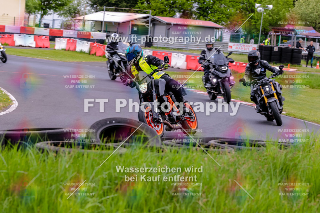 MotoTeamVBK-20475 | Hier findet Ihr Bilder von Touristenfahrten auf der Nürburgring Nordschleife oder von anderen Veranstaltungen die ich besucht habe. Viel Spass beim Durch Schauen 