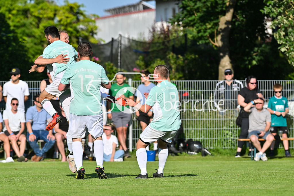 FC Emersacker - VfL Westendorf | Jubel nach 0-2
