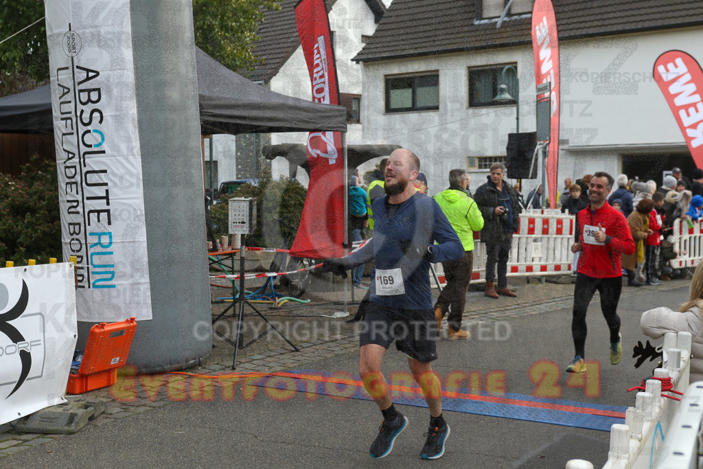 221127_1214_EV9_3444 | Sportfotografie im Rhein-Sieg Kreis, Köln, Bonn, NRW, Rheinland Pfalz, Hessen, etc. Unser Tätigkeitsfeld umfasst den Laufsport vom Volkslauf über den Marathon, Duathlon, Triathon bis zum Ultralauf wie Kölnpfad Ultra oder Schindertrail.