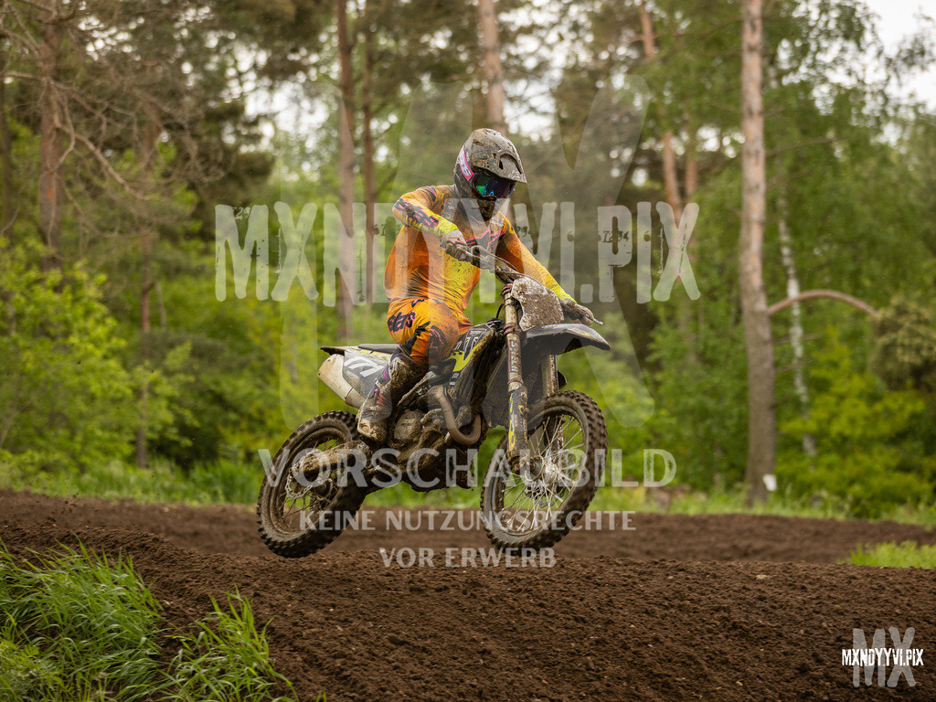 866A6840 | mxndyyvipix