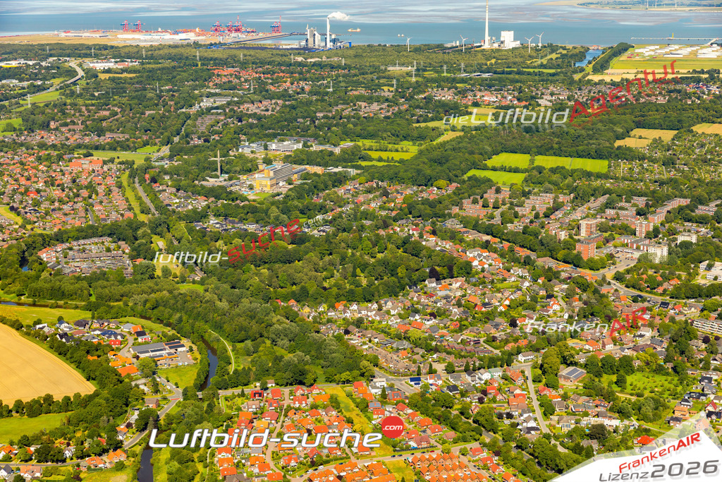 Aktuelles Luftbild von Aldenburg Wilhelmshaven - Die Luftaufnahme wurde 2022 mittels UL-Flugzeug erstellt ( keine Drohne ) - hochauflösende Kamera-Systeme von  Canon -Beste Qualität - Für grossformatige Ausdrucke geeignet. Die Geschenkidee !