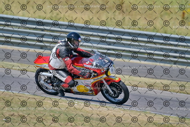26bc03-0817 | markuskiefer.com - Realisiert mit Pictrs.com