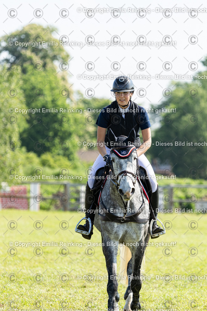 CL5A8255 | Emilia Reinking Fotografie - Realisiert mit Pictrs.com