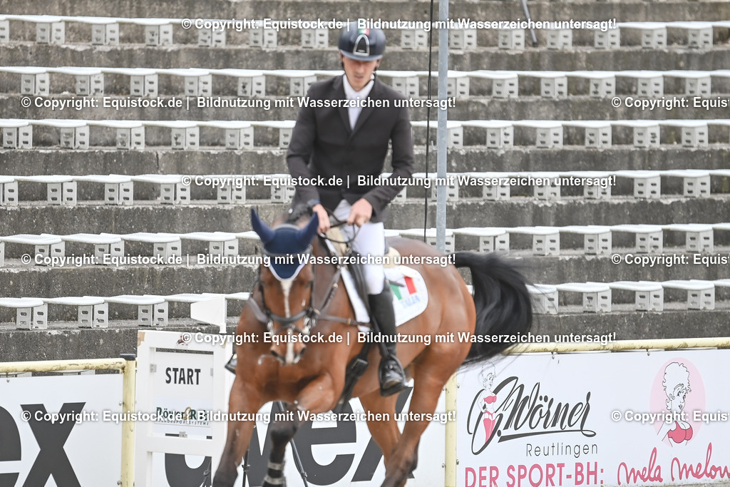 20230514_CCI4_Springen_0089 | equistock