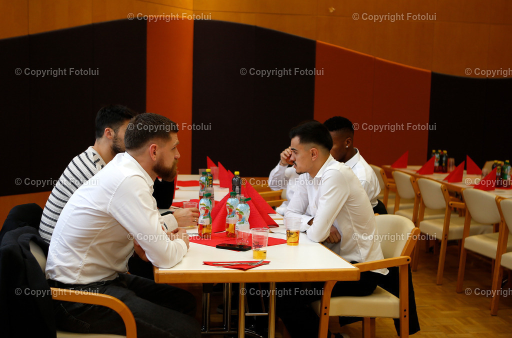 WEIHNACHTENASKOEOEDT_13 | bilder, linz, photo, foto, fussball, sport, fotolui, bundesliga