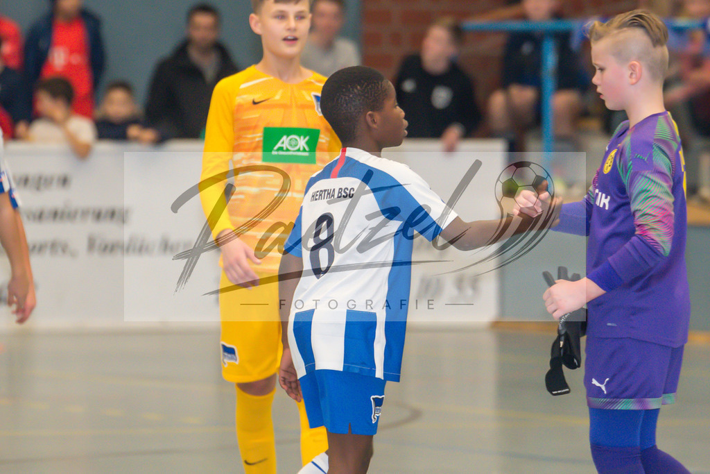 20200118_U12VGH_0307 | Fußball, D-Jugend:   beim VGH U12-Cup am 18.01.2020 in der Waldsporthalle Schledehausen in Schledehausen, Deutschland.(Foto von Nico Paetzel) - Realisiert mit Pictrs.com
