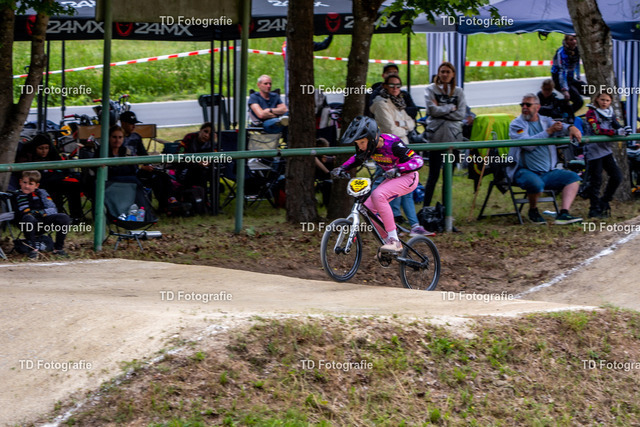 BayBMX2026-06007 | Fotogalerie von Thomas Dettweiler mit Eventbildern und lizenzfreien Fotos. Perfekt als Wandbild, für Büro, Website oder private Nutzung. - Realisiert mit Pictrs.com