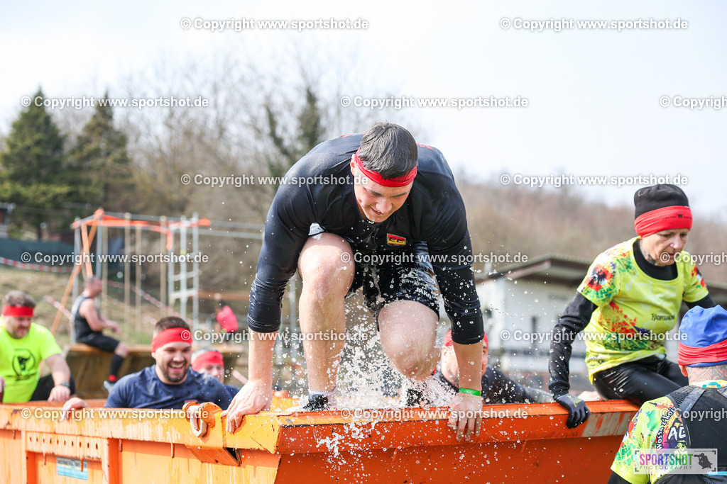 LUR_3923 | Celtic Warrior Dirth Run #celticwarriordirtrun #ocr #kidsrace #celtinis #sprint #wallhalla #dirtrun #donnerskirchen#celticwarriordirtruniscoming #celticwarrior #allout #battle #endurance #ultra #celticwarriorultra #yourpictrs #sportshot_your_pictrs