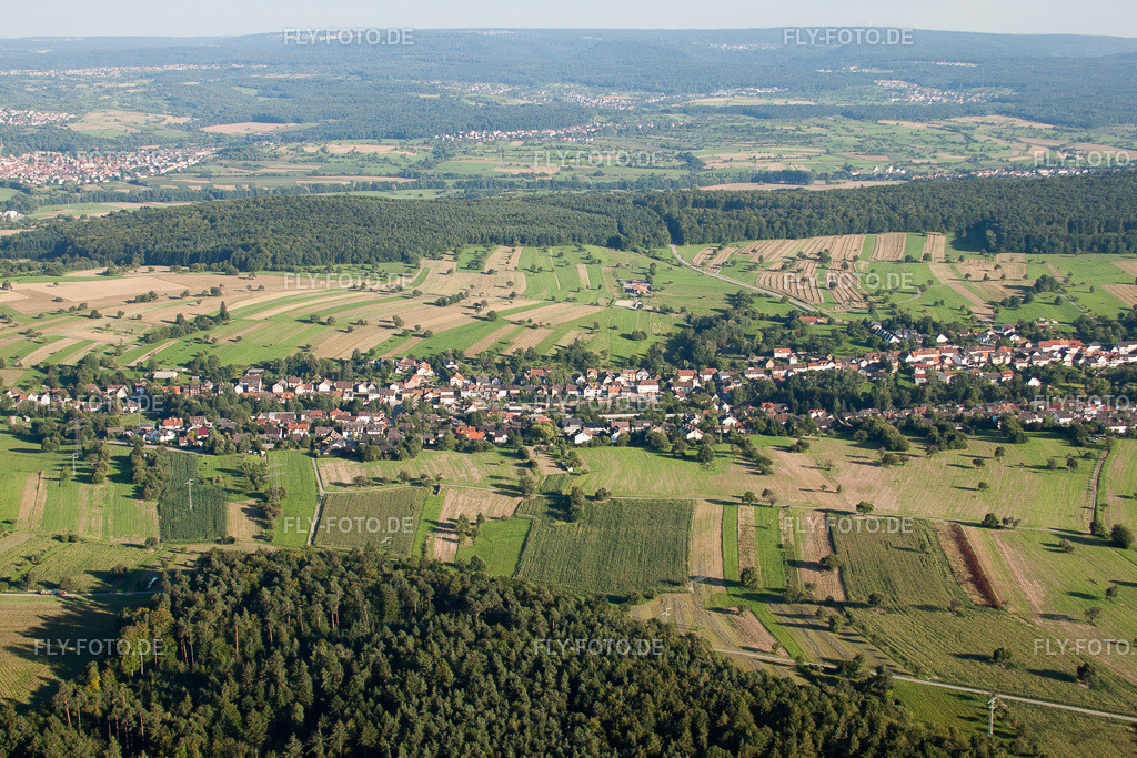 Ortsansicht | Luftbild: Ortsansicht im Ortsteil Auerbach in Karlsbad im Bundesland Baden-Württemberg in Deutschland. Foto: IMG_32395.jpg vom 21.08.2010 durch Werner Riehm/FLY-FOTO.de - Realisiert mit Pictrs.com