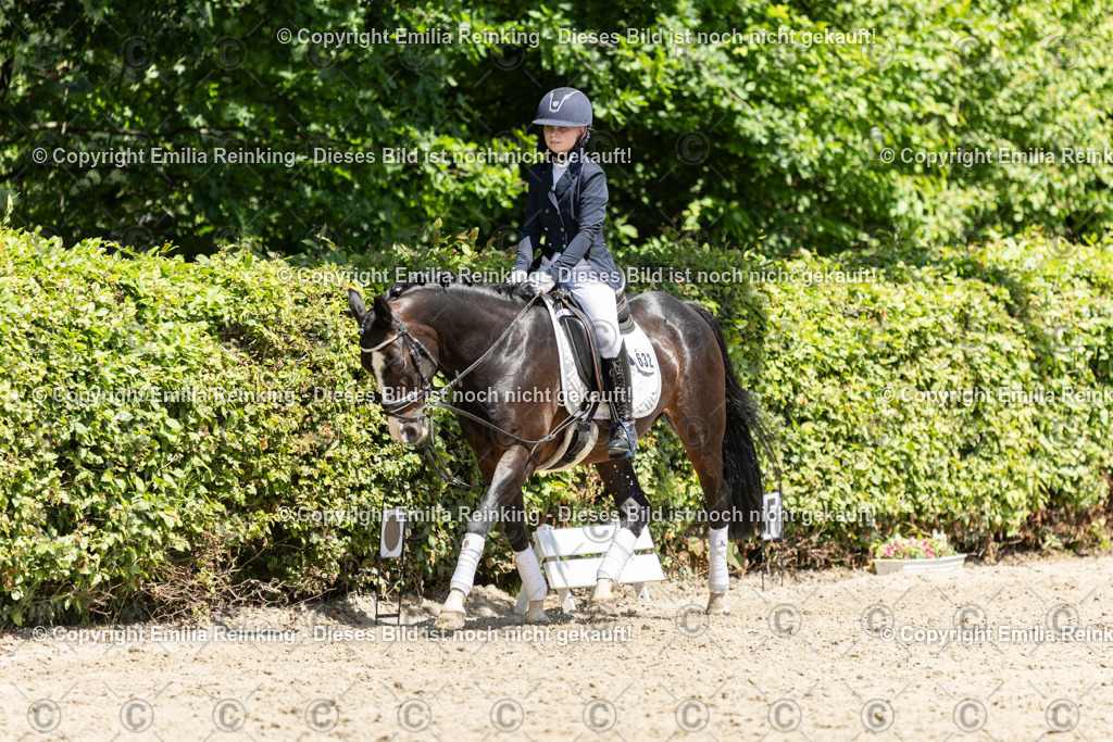 CL5A9712 | Emilia Reinking Fotografie - Realisiert mit Pictrs.com