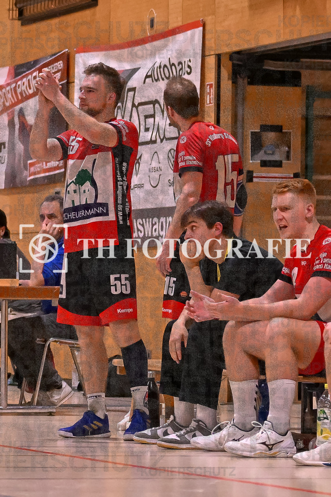 GER, SG Maulburg/Steinen - SG Walkirch/Denzlingen, Handball, Landesliga, 25. Spieltag, Saison 2023/2024, 27.04.2024 | Sean Hes (SG Maulburg/Steinen, #55)

GER, SG Maulburg/Steinen - SG Walkirch/Denzlingen, Handball, Landesliga, 25. Spieltag, Saison 2023/2024, 27.04.2024

Foto: TH Fotografie/Thomas Hess