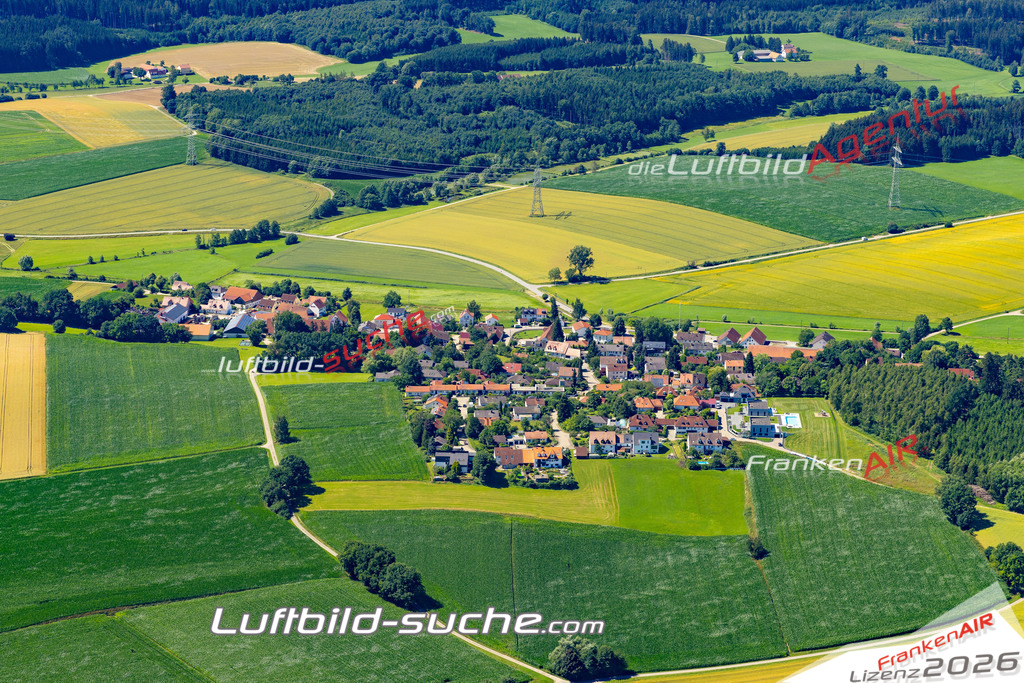 Aktuelles Luftbild von Unterzeitlbach Altomünster - Die Luftaufnahme wurde 2022 mittels UL-Flugzeug erstellt ( keine Drohne ) - hochauflösende Kamera-Systeme von  Canon -Beste Qualität - Für grossformatige Ausdrucke geeignet. Die Geschenkidee !